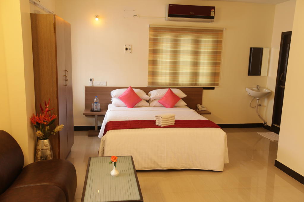 Aakash Inn Tiruvannāmalai Exteriér fotografie