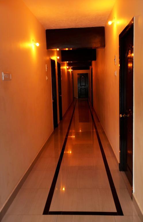 Aakash Inn Tiruvannāmalai Exteriér fotografie
